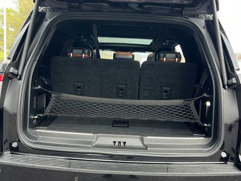 Used 2021 Lincoln Navigator Reserve image 17