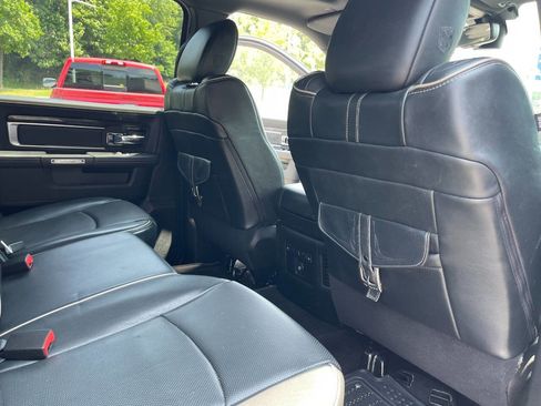 Used 2017 RAM 1500 Limited image 31
