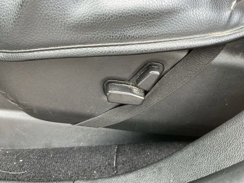 Used 2021 Jeep Grand Cherokee Laredo X AWD/4WD image 16