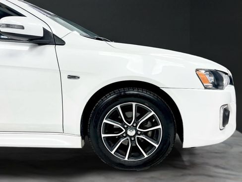Used 2017 Mitsubishi Lancer ES FWD image 36