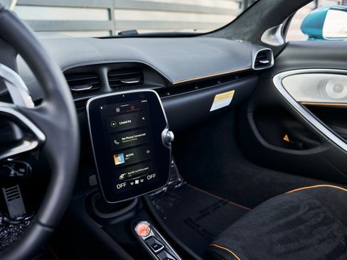 Used 2025 McLaren Artura Spider image 55