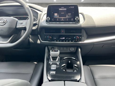 New 2026 Nissan Rogue Dark Armor FWD image 4