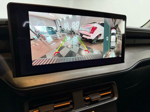 Certified 2025 Ford Maverick Tremor image 5