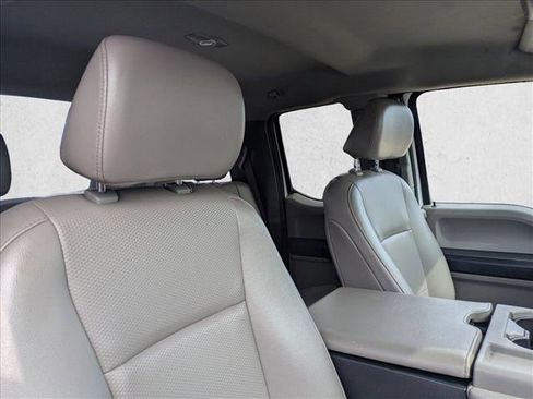 Used 2022 Ford F250 XL w/ Power Equipment Group image 21