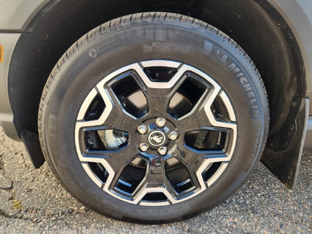 Certified 2025 Ford Bronco Sport Outer Banks w/ Outer Banks Tech Package+ AWD/4WD image 21
