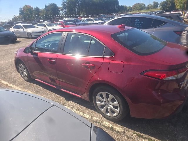 Used 2026 Toyota Corolla LE FWD image 7
