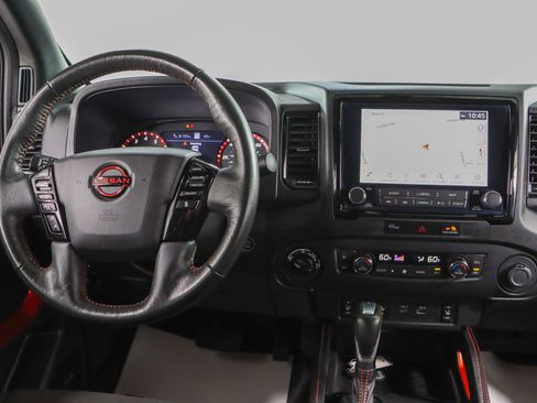 Used 2023 Nissan Frontier PRO-4X w/ Pro Convenience Package image 18