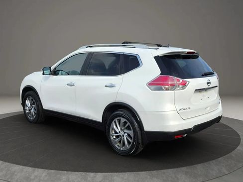 Used 2014 Nissan Rogue SL FWD image 2