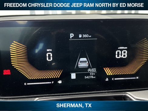 Used 2024 Kia Sorento S image 14