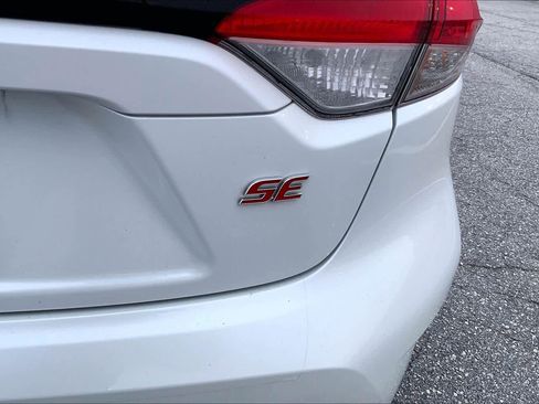 Used 2024 Toyota Corolla SE image 9