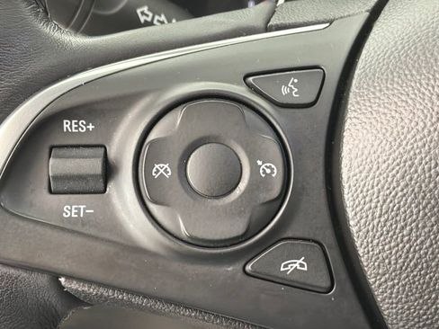 Used 2021 Buick Enclave Essence AWD/4WD image 15