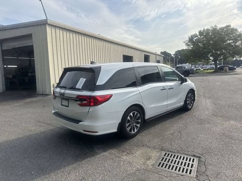 Used 2022 Honda Odyssey EX-L image 5