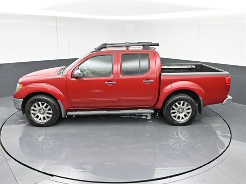 Used 2012 Nissan Frontier SL image 27