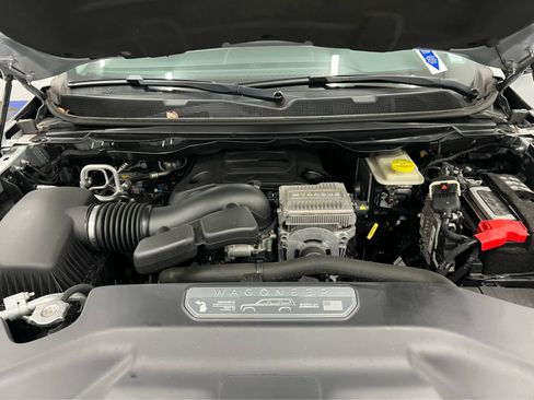 Used 2022 Jeep Wagoneer Series II w/ Premium Group I image 9