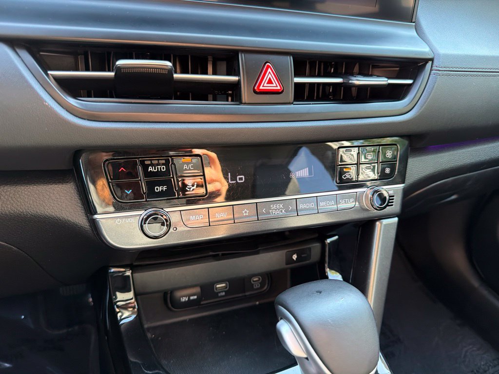 Used 2024 Kia Seltos SX AWD/4WD image 31