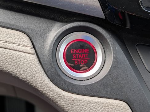 Used 2025 Honda Odyssey EX-L image 28