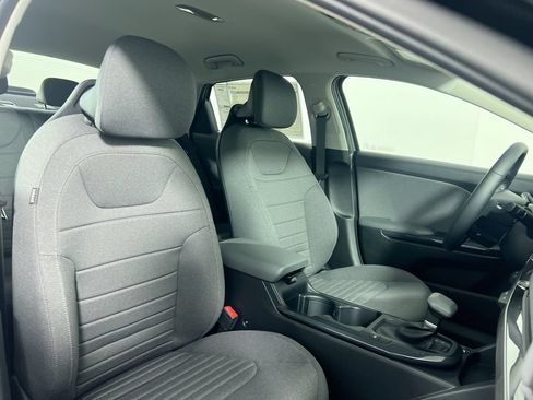 New 2026 Kia K4 GT-Line Turbo FWD image 31