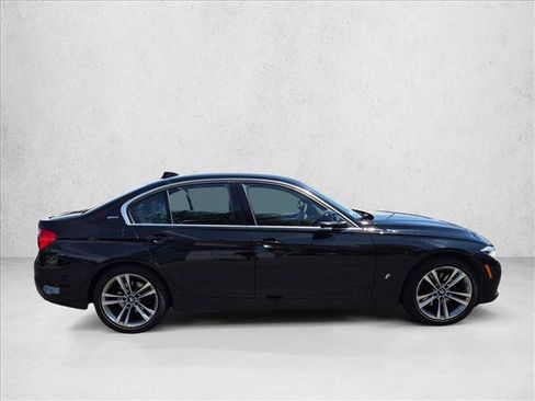 Used 2018 BMW 330e RWD image 4