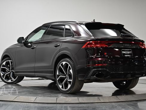 Used 2021 Audi RS Q8 w/ Carbon Optic Package AWD/4WD image 18