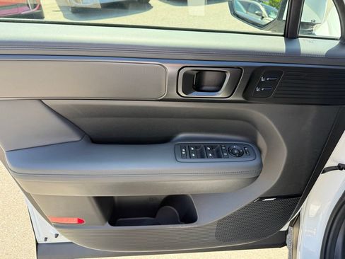 Certified 2025 Hyundai Santa Fe Calligraphy AWD/4WD image 34