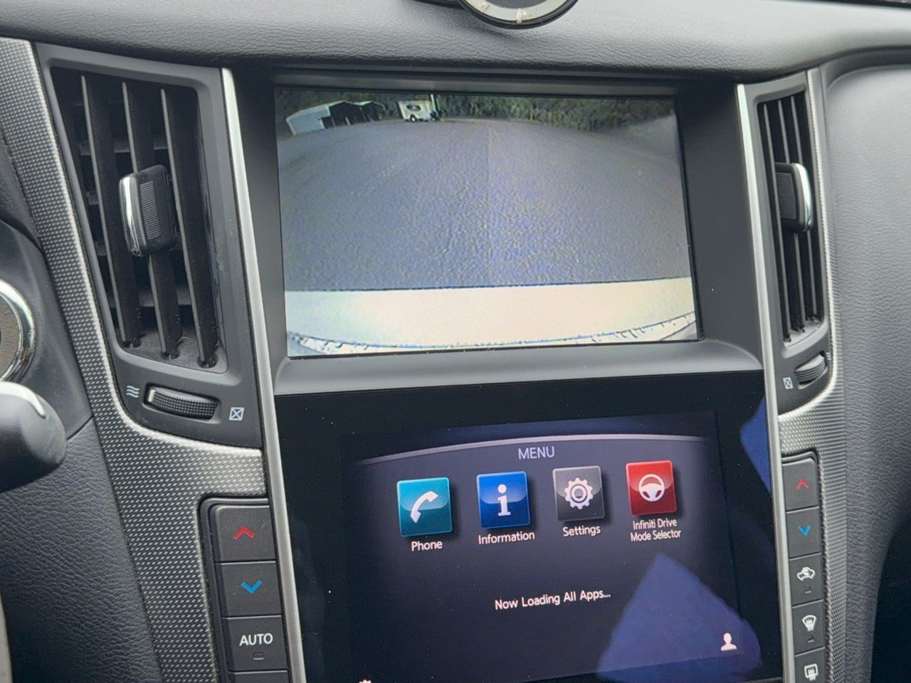 Used 2014 INFINITI Q50 Premium w/ Spare Tire Package RWD image 23