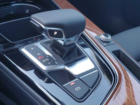 Certified 2023 Audi A4 2.0T Premium w/ Convenience Package image 25