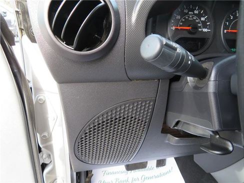 Used 2007 Jeep Wrangler X image 9