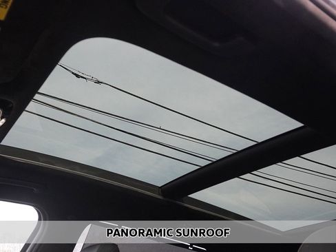 Used 2023 Hyundai Santa Fe Calligraphy image 4