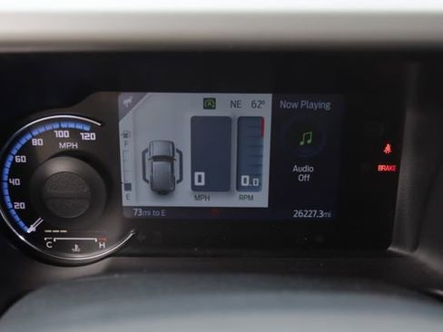 Used 2023 Ford Bronco Badlands image 15