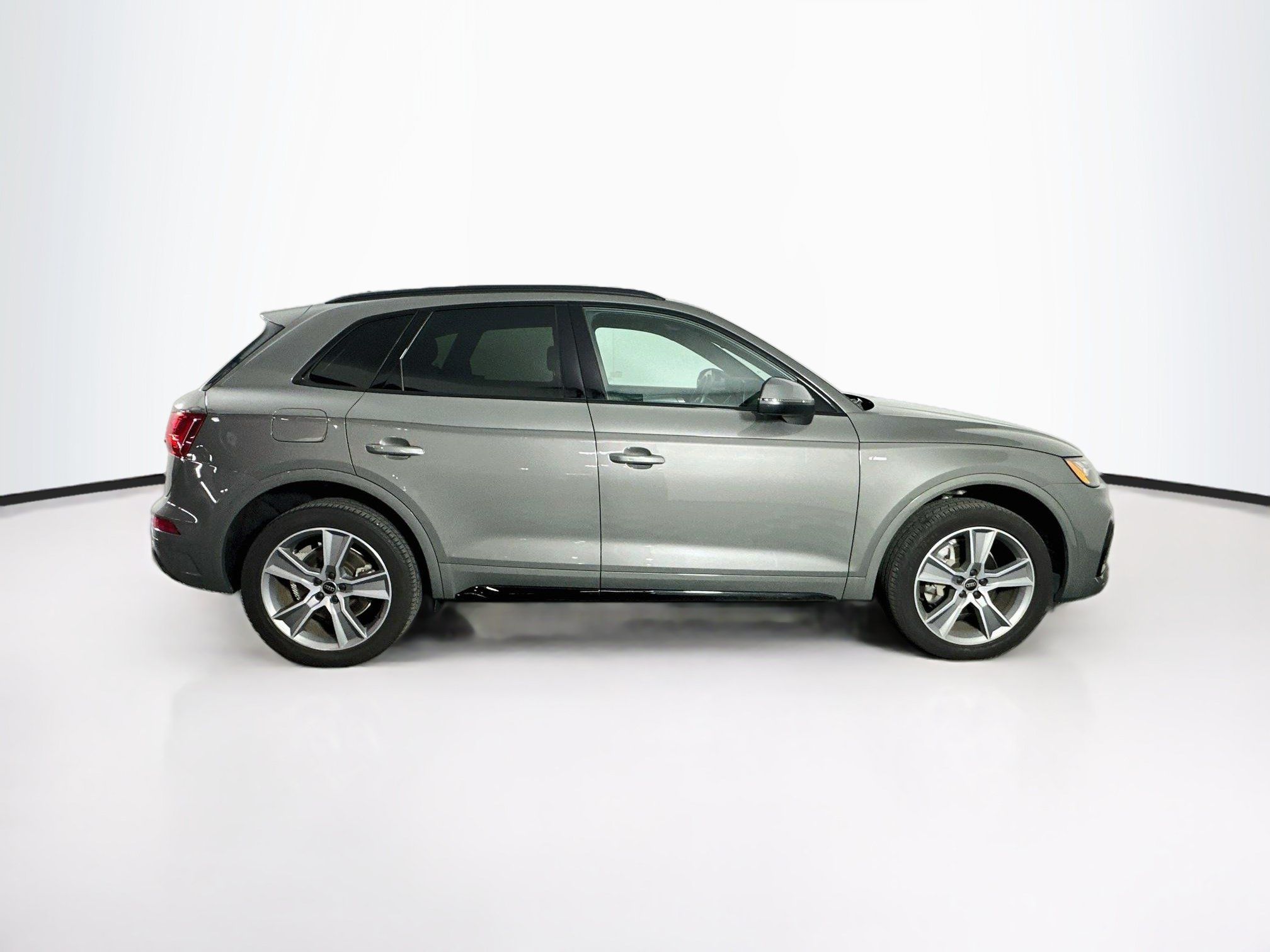 Used 2025 Audi Q5 2.0T Premium AWD/4WD image 10