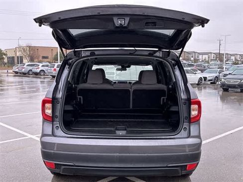Used 2019 Honda Pilot LX image 35