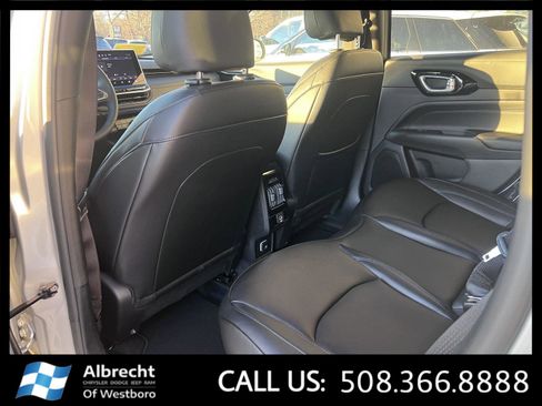 New 2026 Jeep Compass Limited image 11