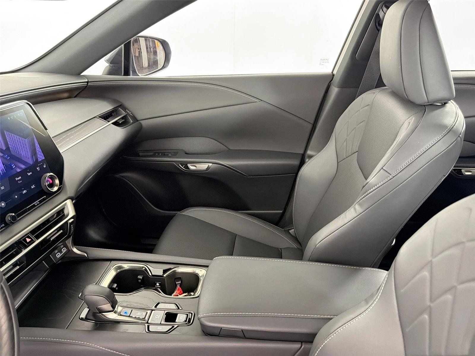 Used 2023 Lexus RX 350 Premium w/ Accessory Package (Z1) FWD image 29