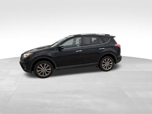 Used 2016 Toyota RAV4 Limited image 9