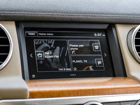 Used 2016 Land Rover LR4 HSE AWD/4WD image 26