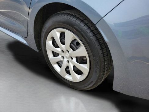 Used 2024 Toyota Corolla LE image 32