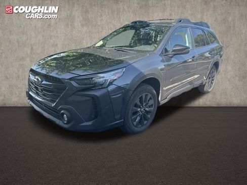Used 2023 Subaru Outback Onyx Edition AWD/4WD image 2