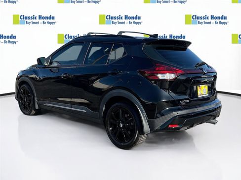 Used 2021 Nissan Kicks SR w/ Interior Electronics Package image 5