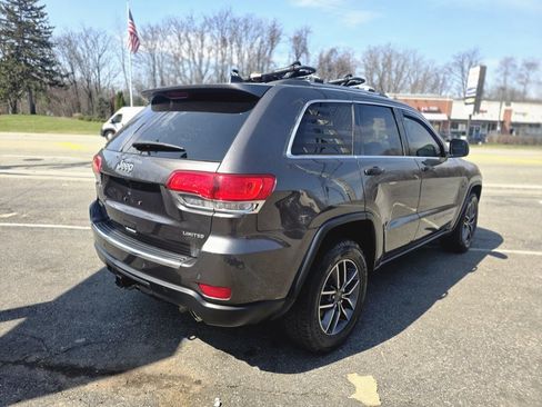 Used 2019 Jeep Grand Cherokee Limited w/ Trailer Tow Group IV AWD/4WD image 3