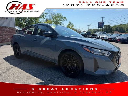 Used 2025 Nissan Sentra SR w/ Midnight Edition FWD image 8
