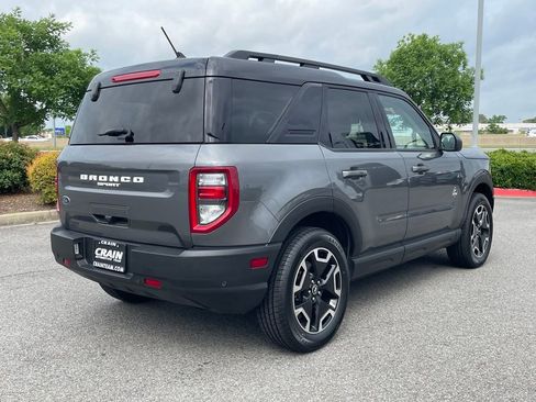 Used 2024 Ford Bronco Sport Outer Banks w/ Tech Package AWD/4WD image 8