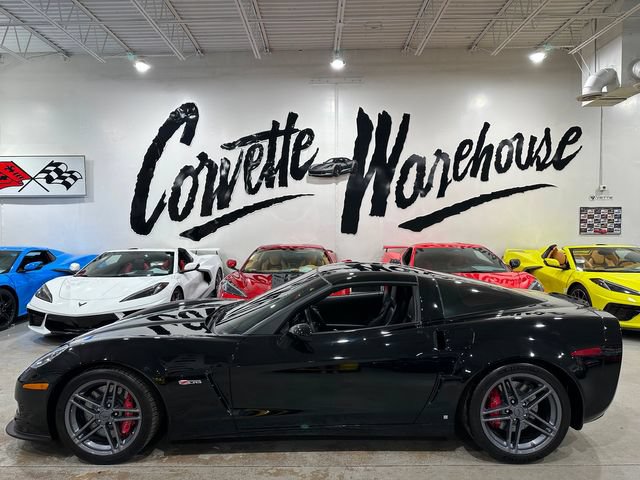 Used 2007 Chevrolet Corvette Z06 w/ Preferred Equipment Group RWD image 2