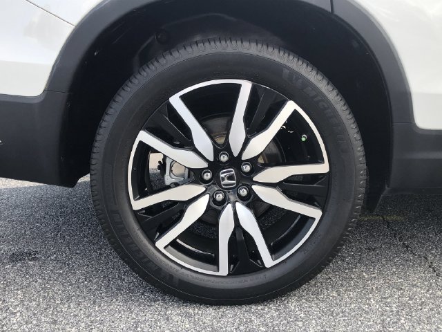 Certified 2022 Honda Pilot Touring image 10