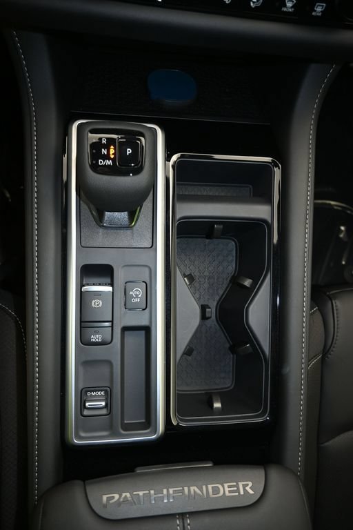 New 2026 Nissan Pathfinder SL w/ Cargo Package FWD image 18