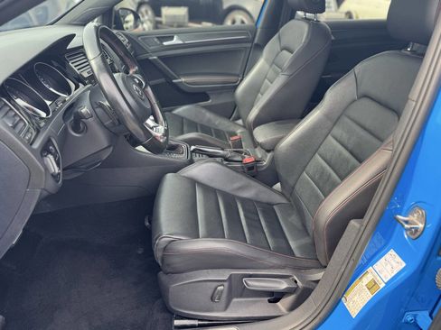 Used 2021 Volkswagen GTI S FWD image 10