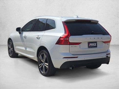 Used 2020 Volvo XC60 T5 Momentum w/ Protection Package Premier FWD image 8