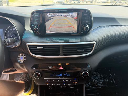 Used 2020 Hyundai Tucson Sport FWD image 31