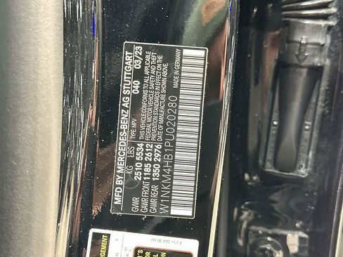 Used 2023 Mercedes-Benz GLC 300 4MATIC image 33