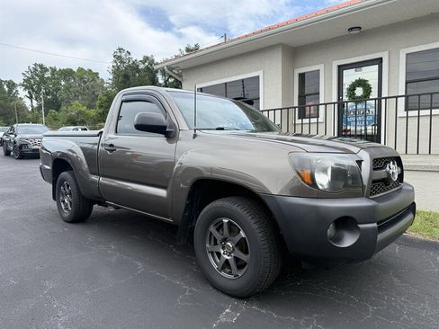 Used 2011 Toyota Tacoma 2WD Regular Cab image 1