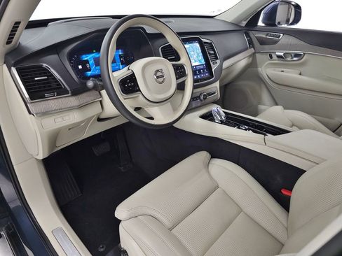 Certified 2024 Volvo XC90 T8 Ultimate AWD/4WD image 15